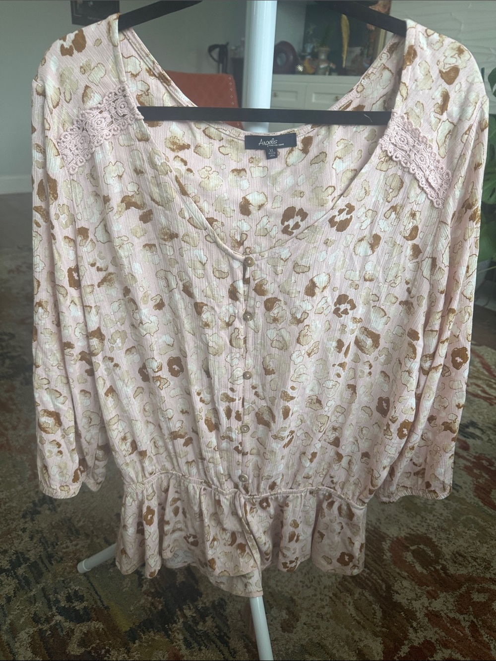 Angel Blush Pink Floral Button-Front Peplum Tunic with Lace Trim